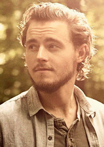 Actor Callan McAuliffe Thumbnail